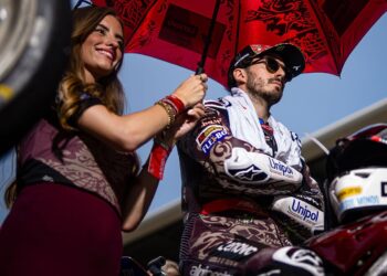 MotoGP: Gigi Dall’Igna reforça apoio a Bagnaia ‘continuaremos a dar-lhe todo o nosso apoio’