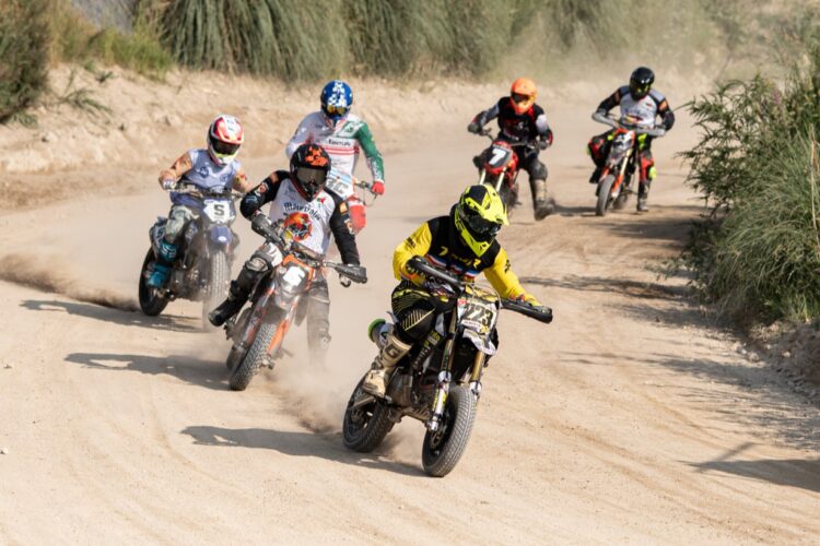 CN Flat Track: Mais de quatro dezenas de pilotos presentes na segunda jornada em Barcelos