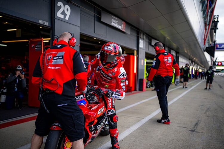 MotoGP, diz antigo empresário: “A Ducati já não gira em torno de Bagnaia”