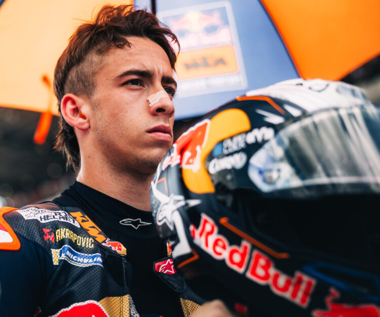 MotoGP: Pedro Acosta com “escolha errada de pneus” no GP de Itália