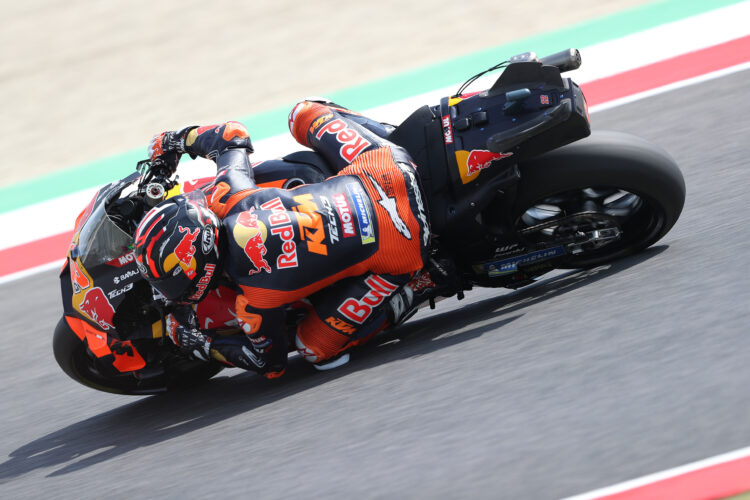 MotoGP, Mugello FP2: Viñales à frente de Marc Márquez