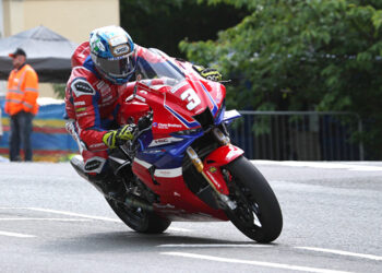 Tourist Trophy: Harrison supera Todd e Dunlop