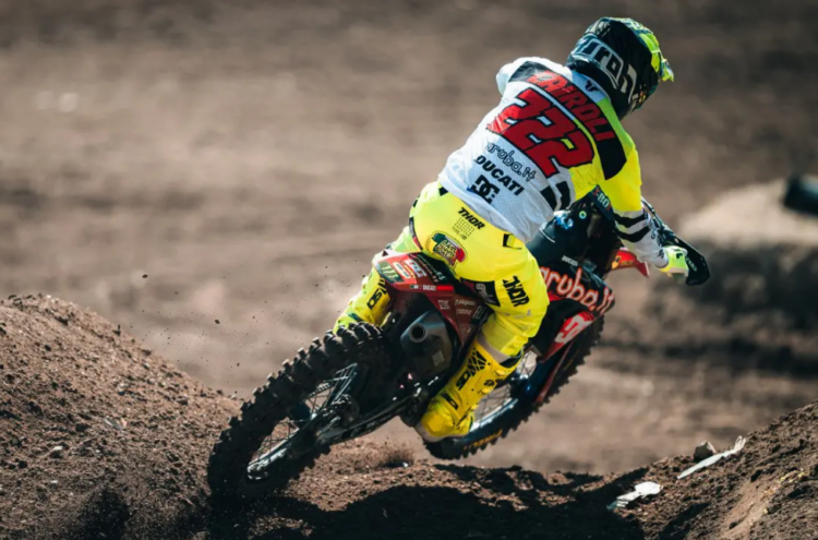 MXGP: O nove vezes campeão mundial Tony Cairoli está de volta