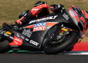 Moto2, Mugello Corrida: Gonzalez vence e volta à liderança