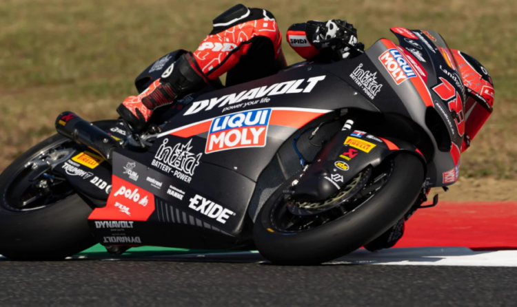 Moto2, Mugello Corrida: Gonzalez vence e volta à liderança