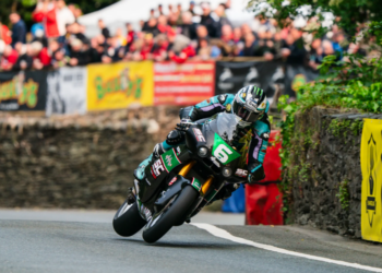 Tourist Trophy: Harrison supera Todd e Dunlop