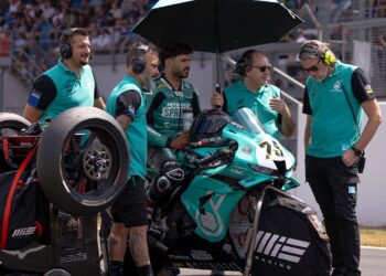 WSBK: Ivo Lopes com fim de semana positivo em Donington Park