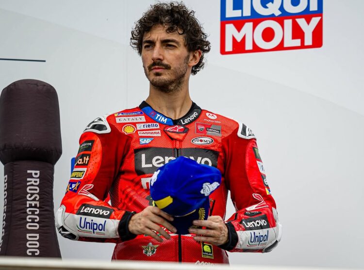 MotoGP: Francesco Bagnaia e a difícil coexistência com a GP25… e Marc Márquez