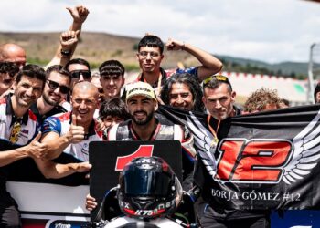 ESBK: Ivo Lopes domina em Navarra com duas vitórias imponentes