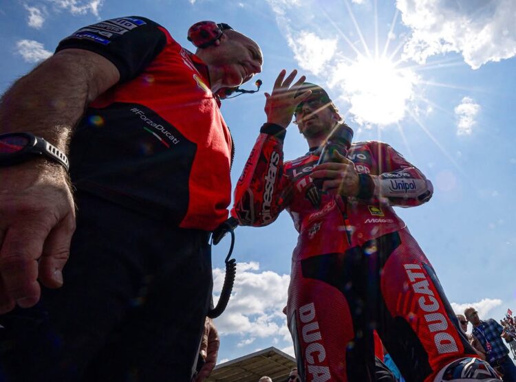 MotoGP: Ducati revela mais detalhes do problema eletrónico com Bagnaia