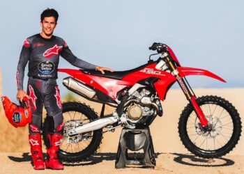MotoGP: Marc Márquez treinou com a nova Desmo450 MX