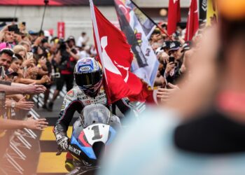 WSBK: Razgatlioglu vai de férias com três hat-tricks consecutivos