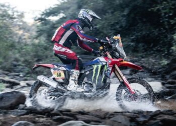 TT: Tosha Schareina lidera o Rally dos Sertões