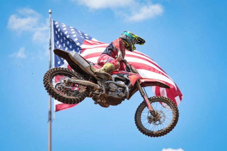 AMA Pro Motocross: António Cairoli e Ducati impressionam na estreia nos EUA