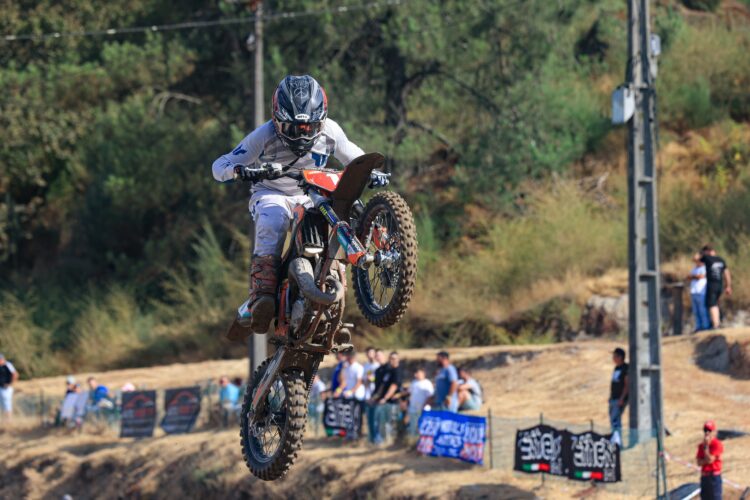 CN Supercross: Luís Outeiro em destaque em Vila Boa de Quires