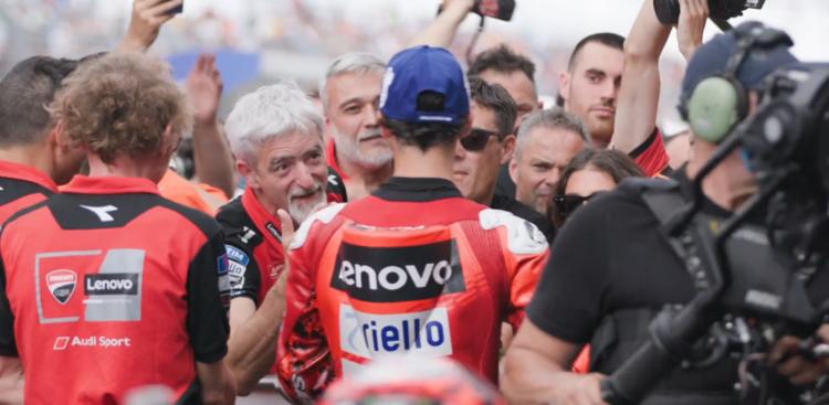 MotoGP: Dall’Igna “aperta” com Bagnaia ‘Devias estar contente!;mete um sorriso nessa cara!