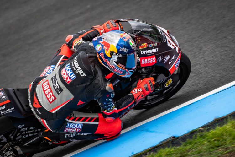 Moto3, Brno Q2: Primeira pole de Guido Pini