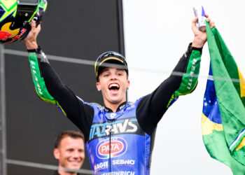 MotoGP:Histórico! O momento que Diogo Moreira conquista a primeira vitória brasileira em Moto2