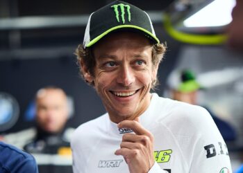 MotoGP: Qual a razão pela qual Valentino Rossi não rodou na volta da Lendas?