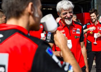 MotoGP: Gigi Dall’Igna salientou as “diferenças minímas” entre as GP24/25