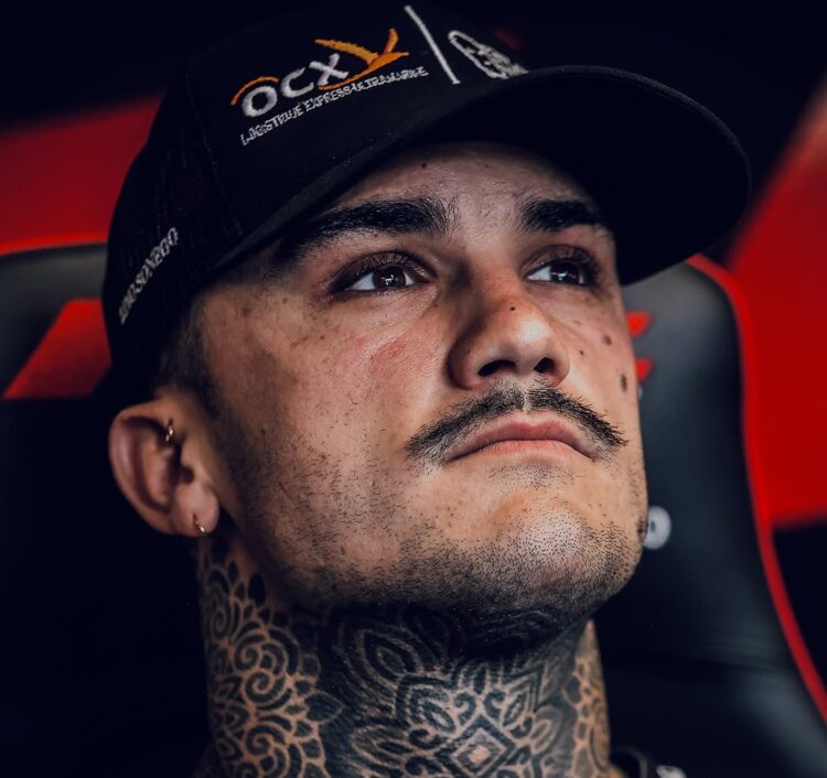 MotoGP: Moto2, Aron Canet fica em 2026; Marc VDS será o seu futuro no WSBK