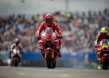 MotoGP, Áustria FP1: Pilotos de fábrica da Ducati dominam