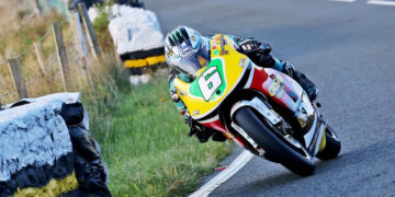 Mais uma para Dunlop na Ilha de Man Clássica