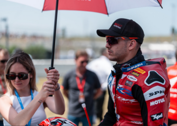 WSBK: Iker Lecuona assina com a Aruba.it Racing – Ducati em 2026