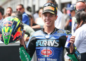 MotoGP: Diogo Moreira é o “piloto de MotoGP perfeito”