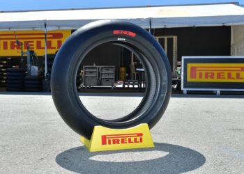 MotoGP: Pneus Pirelli em 2027 geram preocupação