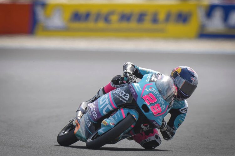 MotoGP: Moto3, Quiles conquista a pole no Balaton Park, KTM em força