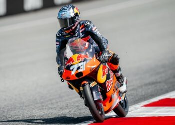 Moto3, Áustria Q2: Primeira pole de Valentin Perrone