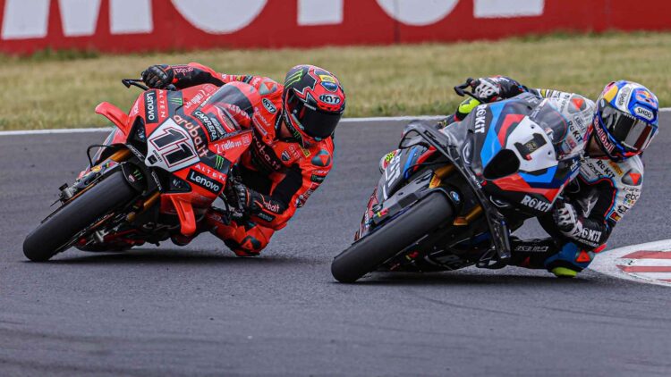 WSBK, Aragão: Bulega encerra a sequência de vitórias de Razgatlioglu