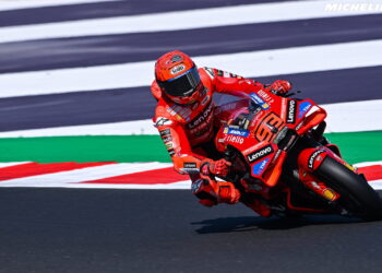 MotoGP: Marc Márquez mostra quem manda e lidera o primeiro dia em Misano