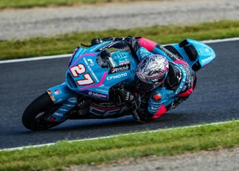 MotoGP: Moto2, Daniel Holgado dá “recital” e vence de forma dominadora