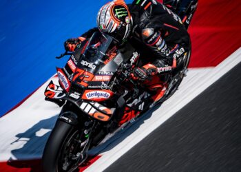 MotoGP: Marco Bezzecchi faz a Pole Position em “casa”