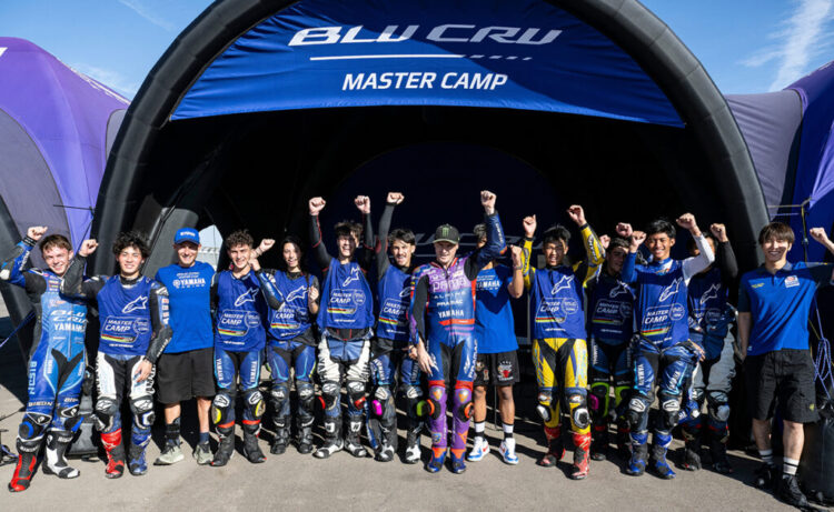Jack Miller e Aldi MAhendra presentes do Yamaha Camp