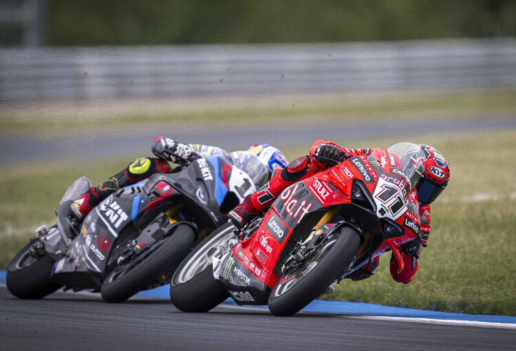 WSBK – Bulega bisa domingo em Aragão