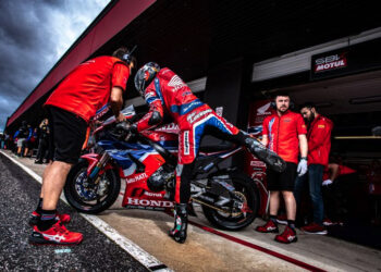 SBK, Magny-Cours – Honda com concessões em França