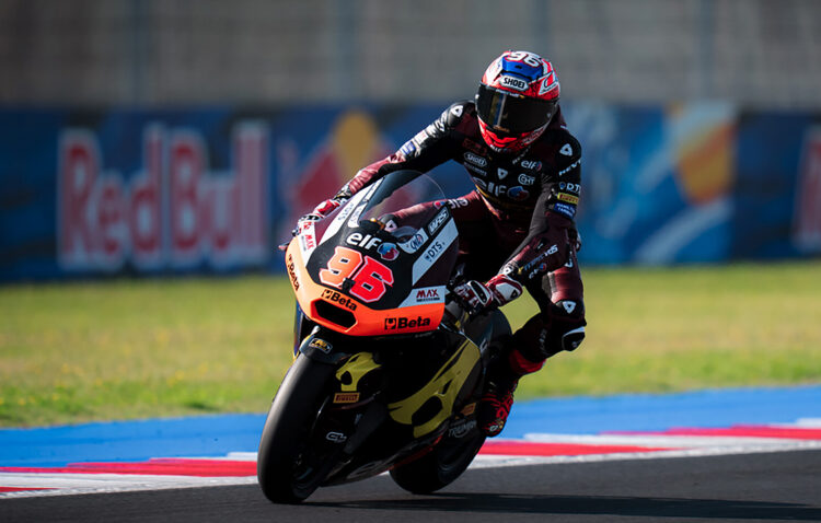 Moto2, Japão- Dixon em grande no FP1