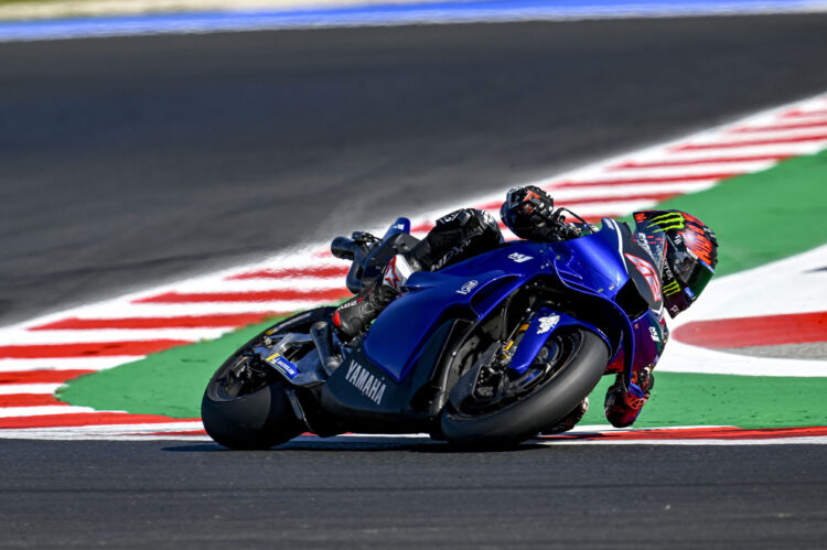 MotoGP: Alex Rins “apaixonado” pelo protótipo V4