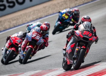 Moto2, Misano – González começa à frente