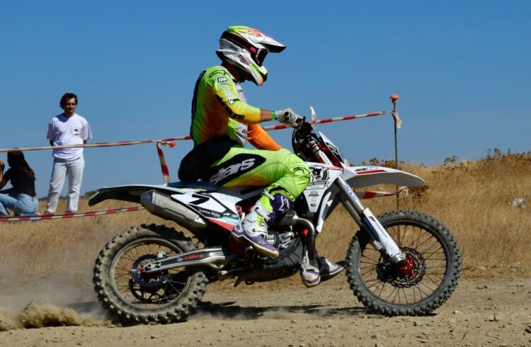 CNTT: Micael Simão, Tomás Paulo e Nélson Caxias vencem Baja TT Sharish Gin