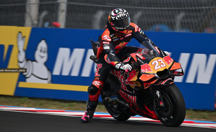 MotoGP, Barcelona – Acosta surpreende no TL1