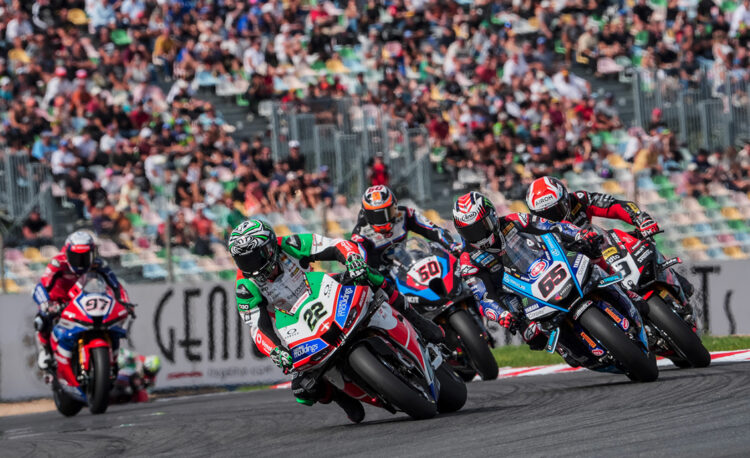 SBK, Magny-Cours – Razgatlioglu domina