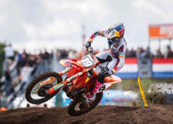 MX2: Sacha Coenen vence GP da China, Längenfelder 3º a uma prova do final