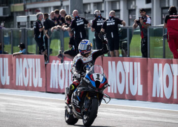 SBK, Magny-Cours- 4 “hat-tricks” consecutivos para Razgatlioglu