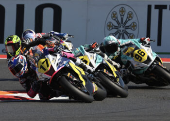 WCR, Magny-Cours – Neila vence corrida emotiva