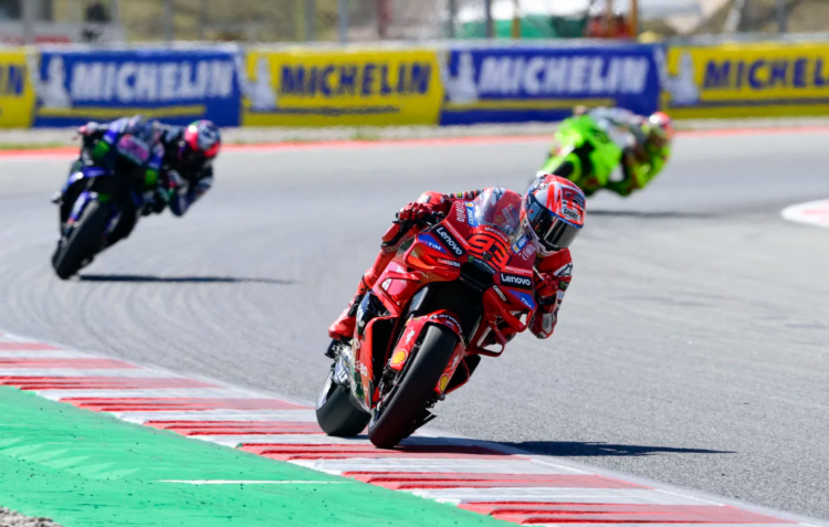 MotoGP – Barcelona Sprint: Queda de Alex empurra Marc Márquez para a vitória