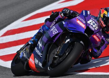MotoGP, Barcelona: Oliveira brilha com recuperação para o décimo lugar na corrida Sprint